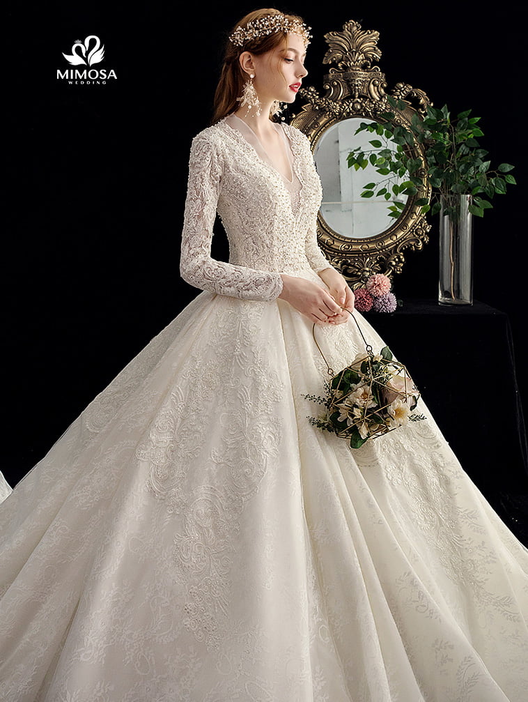 Mẫu váy cưới đẹp, sang trọng theo xu hướng váy cưới 2021